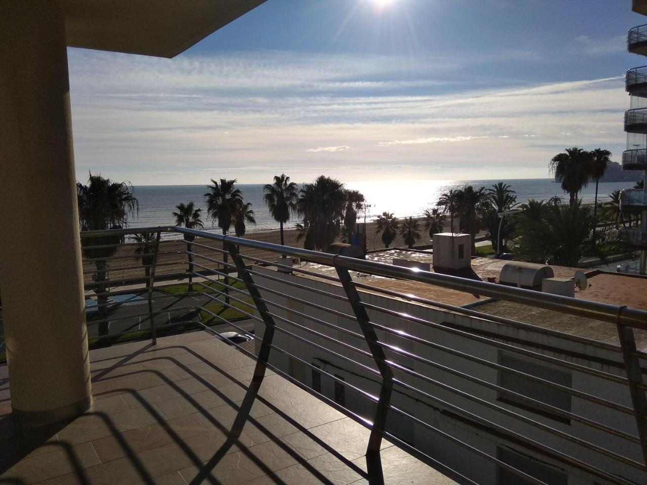 Apartamentos Deluxe Playa Norte Peniscola Ngoại thất bức ảnh